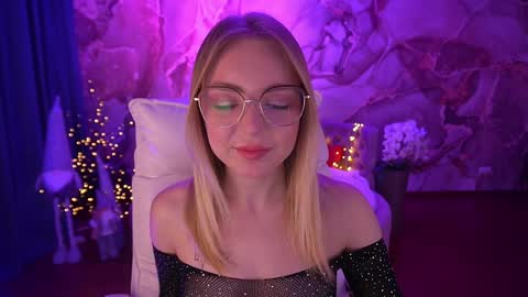 Snapshot of emilysunshines chatting on 01/16/25, 08:57  MY NAME IS Emily WELCOME EVERYONE I WILL BE HAPPY TO GIVE YOU WHAT YOU HAVE DREAMED OF FOR SO LONG online show from 01/16/25, 08:57
