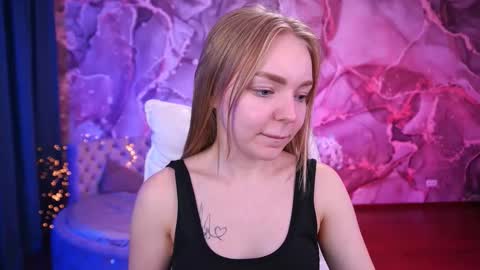 Snapshot of emilysunshines chatting on 10/18/25, 01:23  MY NAME IS Emily WELCOME EVERYONE I WILL BE HAPPY TO GIVE YOU WHAT YOU HAVE DREAMED OF FOR SO LONG online show from 10/18/25, 01:23
