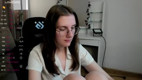 Betty online show from 05/25/26, 05:08