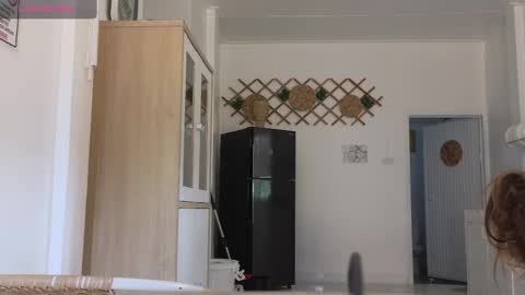 Snapshot of emilytrays chatting on 02/18/25, 06:48 Emily wish-list  online show from 02/18/25, 06:48