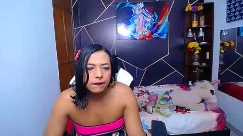 Snapshot of emilytssweet chatting on 10/01/25, 02:23 Emily online show from 10/01/25, 02:23