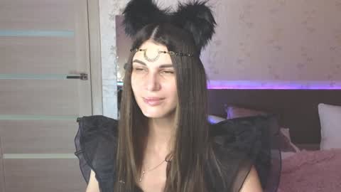 Snapshot of emilytucker chatting on 01/04/25, 01:31 Emily online show from 01/04/25, 01:31