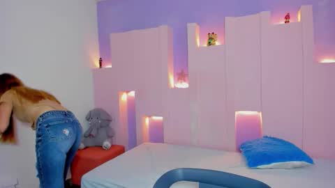 emilywilliis online show from 01/19/26, 11:58