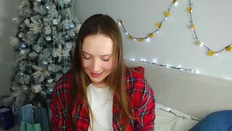 Emily online show from 01/04/25, 01:42