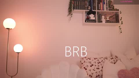 IG thickemmsss online show from 02/18/25, 08:14