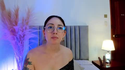 Emilyy Watson online show from 01/31/25, 11:46