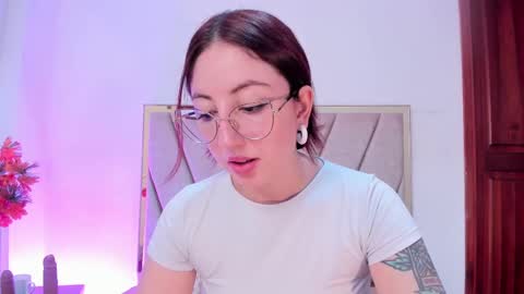 Emilyy Watson online show from 02/11/25, 02:57