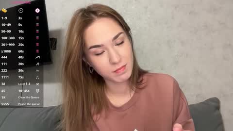 Snapshot of eminemswife chatting on 11/17/25, 04:24 Nadya online show from 11/17/25, 04:24