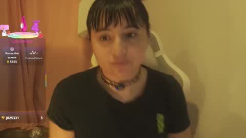 emma online show from 02/02/26, 01:48