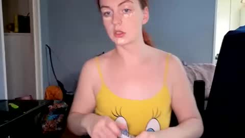 Snapshot of emliyjamesmjb chatting on 11/09/25, 11:52 emliyjamesmjb online show from 11/09/25, 11:52