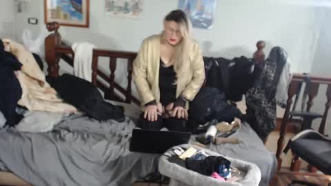 Snapshot of emma671 chatting on 03/09/25, 06:50 emma online show from 03/09/25, 06:50