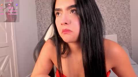 emma  online show from 11/26/25, 01:01