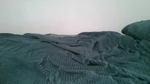 emma_991 online show from 04/05/26, 12:24