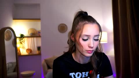 Your Emma online show from 01/12/25, 02:14