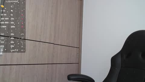 Snapshot of emma_aaa chatting on 12/01/24, 07:36 Rocio online show from 12/01/24, 07:36