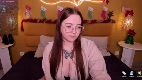 Snapshot of emma_adorablle chatting on 12/22/24, 12:16 emma_adorablle online show from 12/22/24, 12:16