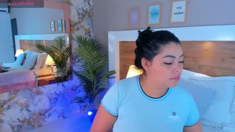 Snapshot of emma_bakker_ chatting on 07/05/26, 07:59 Emma online show from 07/05/26, 07:59