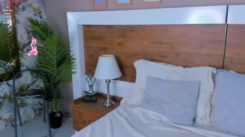 Snapshot of emma_bakker_ chatting on 07/19/26, 10:30 Emma online show from 07/19/26, 10:30