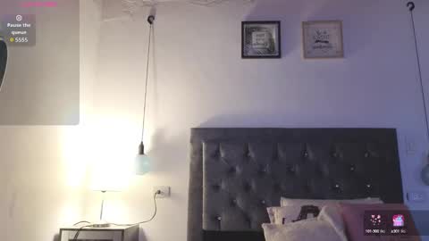 Snapshot of emma_blake__ chatting on 09/25/25, 05:33 Emma online show from 09/25/25, 05:33