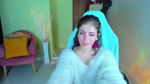 Emma online show from 01/14/25, 03:53