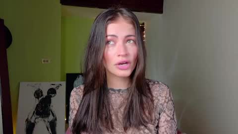 Emma online show from 04/17/26, 10:24