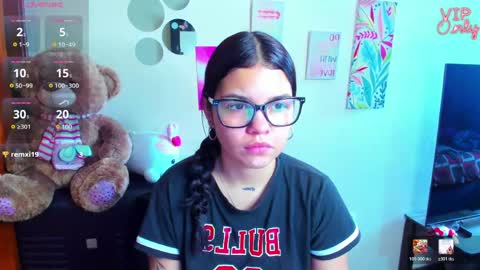 Snapshot of emma_boo_ chatting on 05/28/26, 02:03 emma_boo_ online show from 05/28/26, 02:03