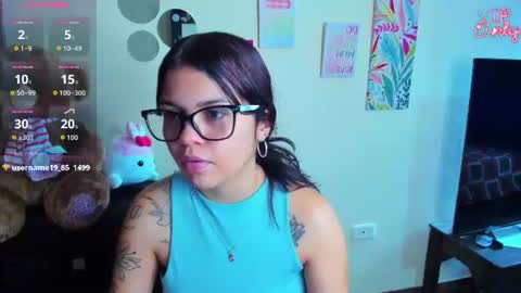 Snapshot of emma_boo_ chatting on 06/18/26, 03:27 emma_boo_ online show from 06/18/26, 03:27