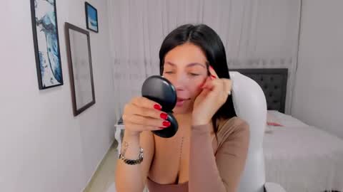 Emma online show from 01/22/25, 11:34