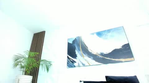 Snapshot of emma_cartter1 chatting on 10/18/25, 04:04 emma_cartter1 online show from 10/18/25, 04:04