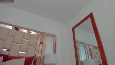 Emma Castillo online show from 12/27/24, 10:48