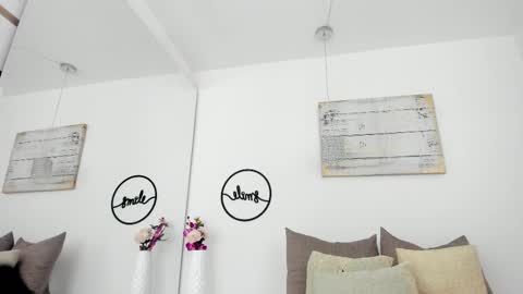 Emma Castillo online show from 03/03/25, 12:27