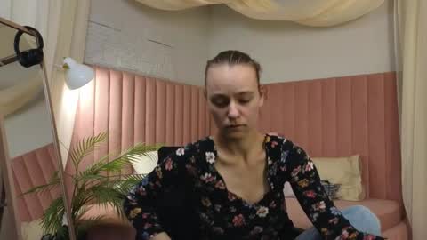 Snapshot of emma_chaser chatting on 04/21/26, 02:51 emma_chaser online show from 04/21/26, 02:51
