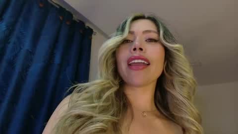 Snapshot of emma_coronel chatting on 03/30/26, 11:06 emma coronel online show from 03/30/26, 11:06