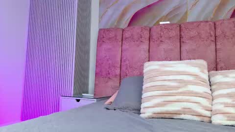 Emma online show from 02/06/26, 03:11