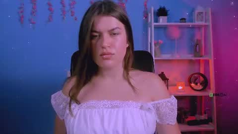 emma_dark_ online show from 07/18/26, 07:45