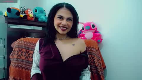 Snapshot of emma_diva chatting on 11/26/25, 10:55 emma online show from 11/26/25, 10:55