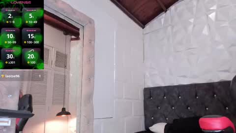 emma_dl2 online show from 11/15/25, 05:31