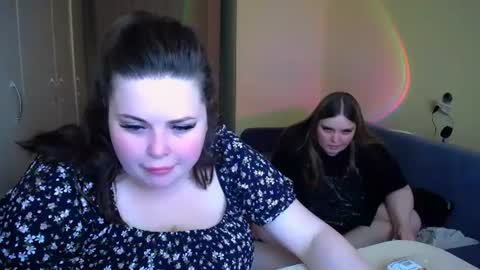 Snapshot of emma_dorn chatting on 06/13/26, 06:22 Eva online show from 06/13/26, 06:22