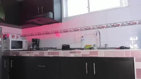 Emma online show from 03/11/25, 10:20