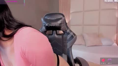 Snapshot of emma_fhox chatting on 12/21/25, 02:30 E M M A online show from 12/21/25, 02:30