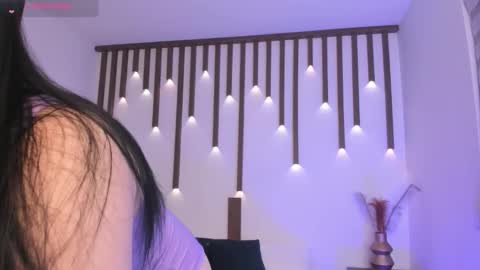 Snapshot of emma_fhox chatting on 02/17/26, 02:19 E M M A online show from 02/17/26, 02:19