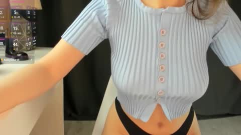 Snapshot of emma_groot chatting on 10/09/25, 02:26 emma_groot online show from 10/09/25, 02:26