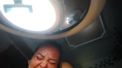 Snapshot of emma_hoot1 chatting on 01/11/25, 03:02 emma online show from 01/11/25, 03:02
