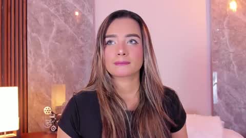 Emma online show from 09/26/25, 03:43