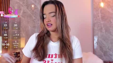 Emma online show from 10/06/25, 03:48