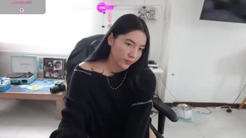 Snapshot of emma_johnson_ chatting on 06/23/26, 04:27 emma_johnson_ online show from 06/23/26, 04:27