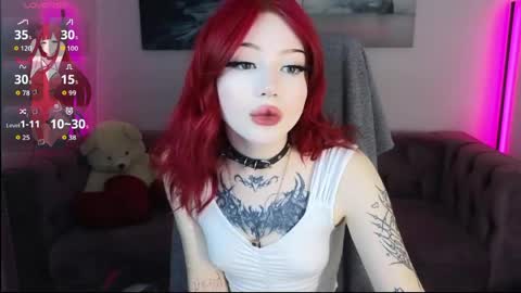 Snapshot of emma_kirks chatting on 04/20/26, 01:36 emma_kirks online show from 04/20/26, 01:36