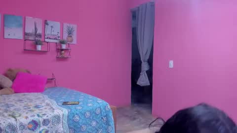 whises lits        online show from 02/19/25, 12:11