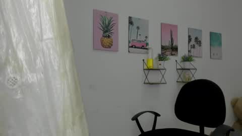 whises lits        online show from 02/05/26, 01:43