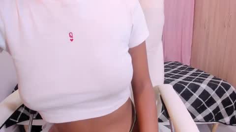 Emma online show from 09/29/25, 07:08